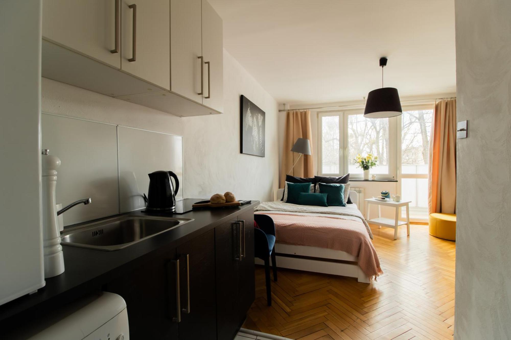 Piotrapartments - Bruna Green City Apartment ワルシャワ エクステリア 写真